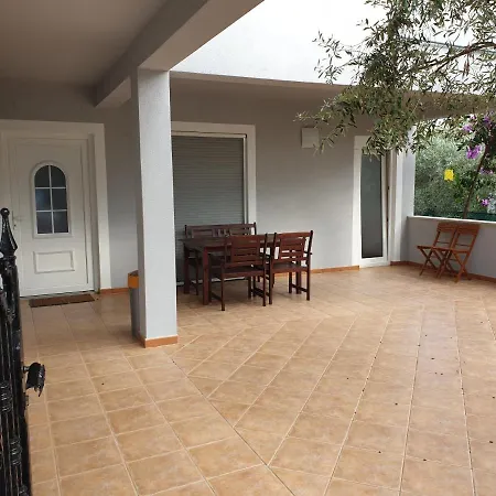 Arancia Villa Peruški