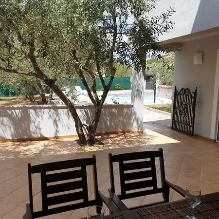 Villa Arancia Peruški