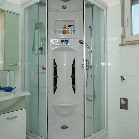 Arancia Villa Peruški